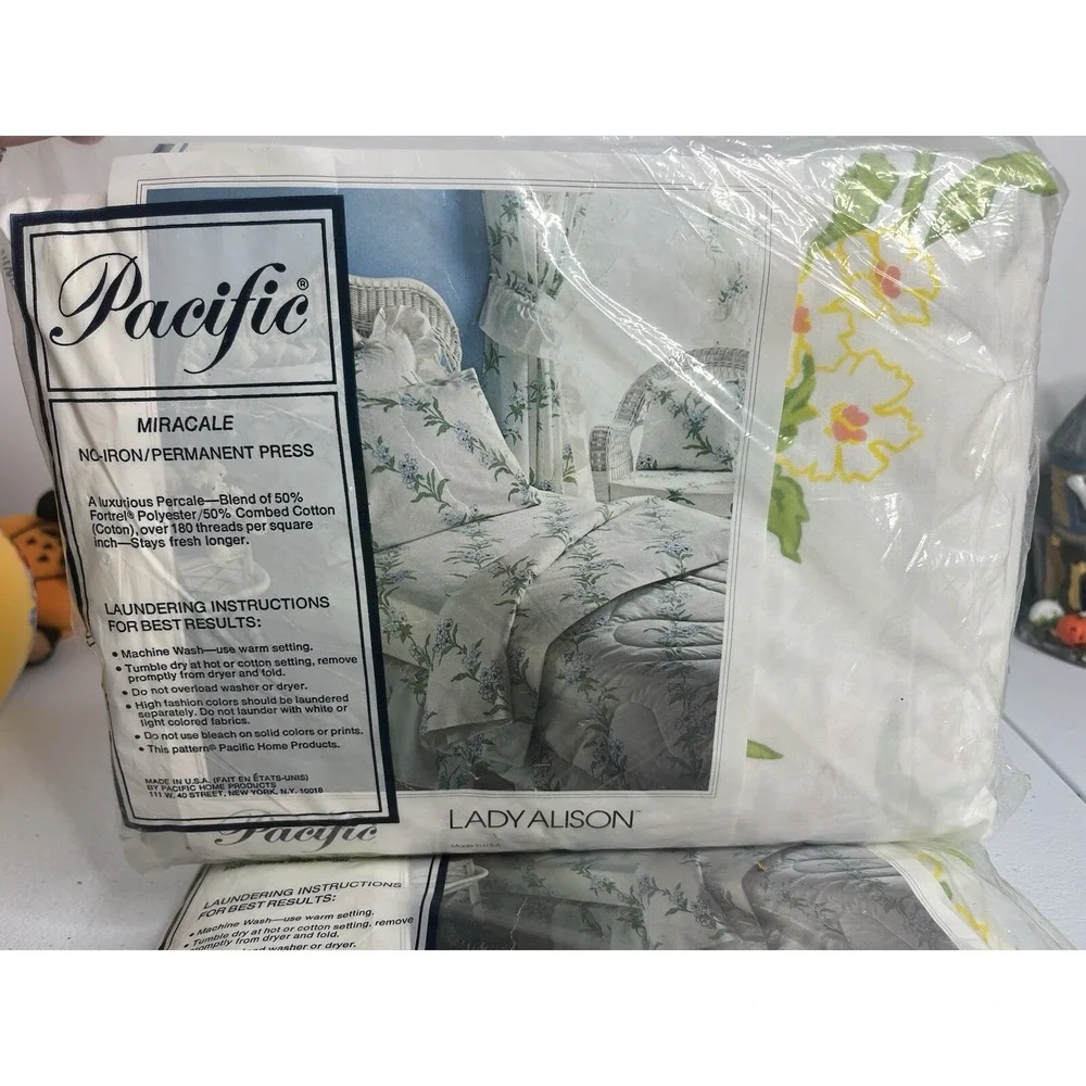 Pacific‎ Twin Fitted Sheet Lot Of 2 Lady Alison White Floral